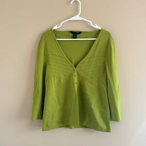 Green V-Neck Buttoned Cardigan